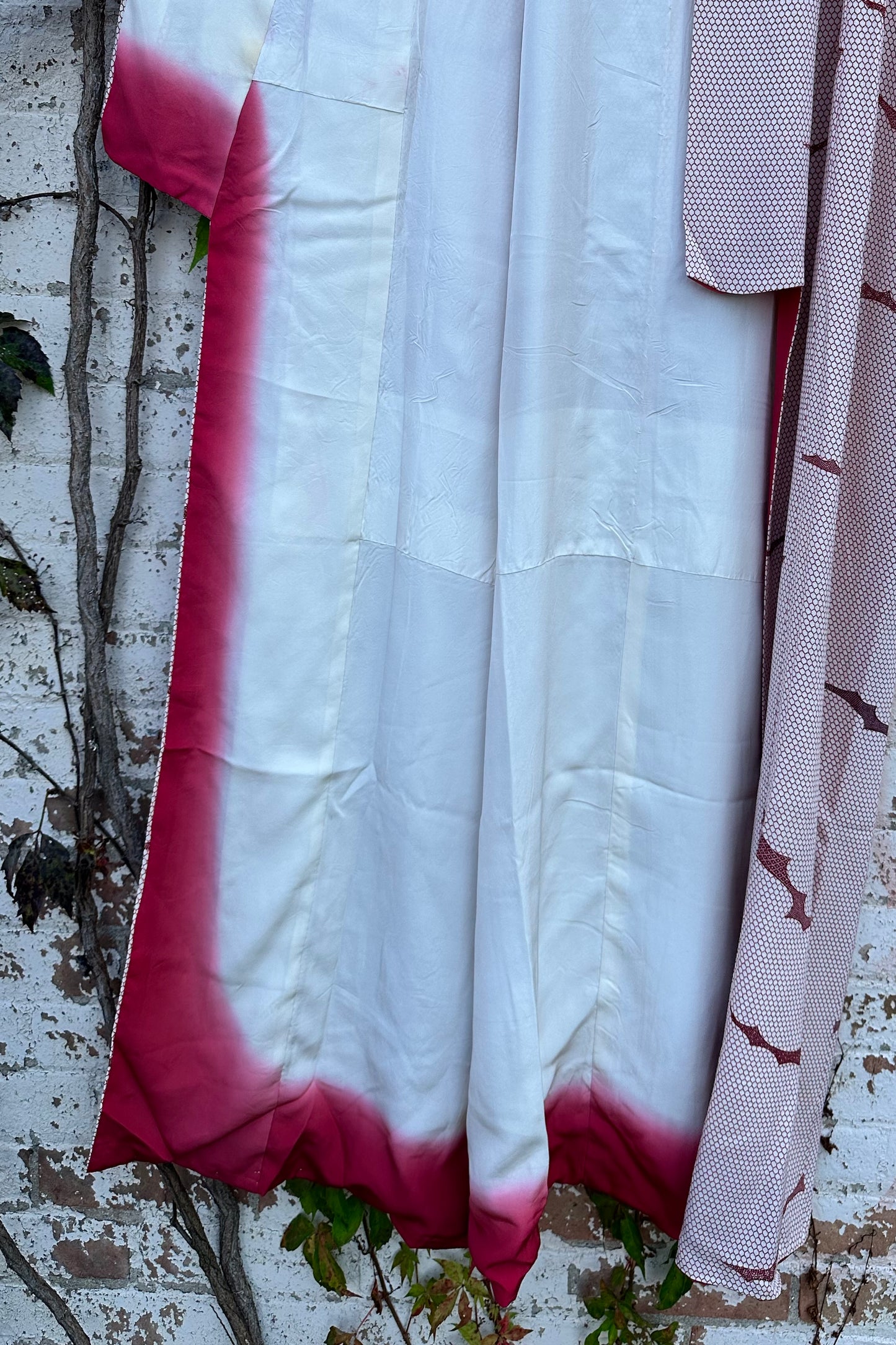 "Lost in Space" Kimono - Honeycomb