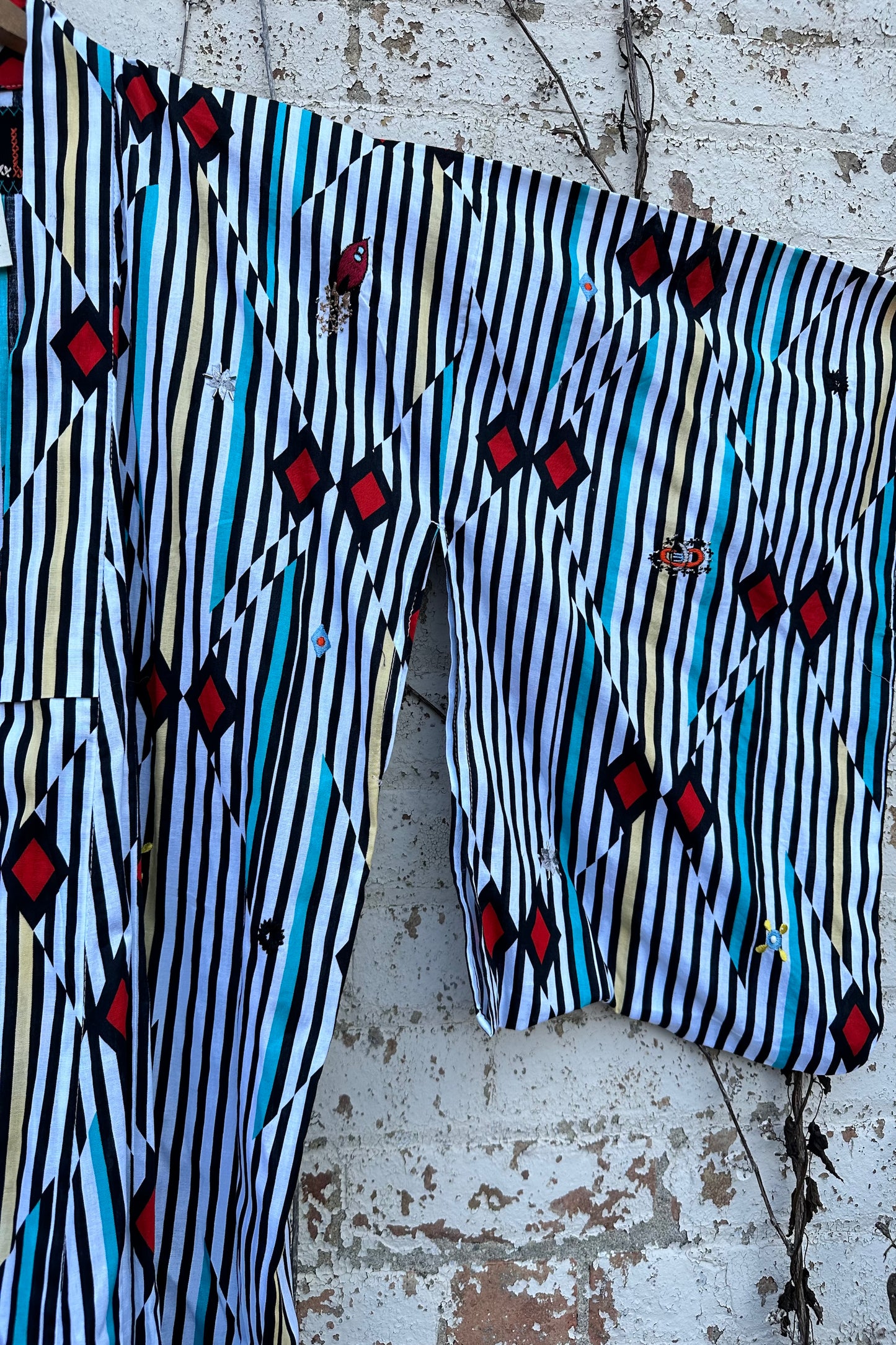 "Lost in Space" Kimono- 80's Geo