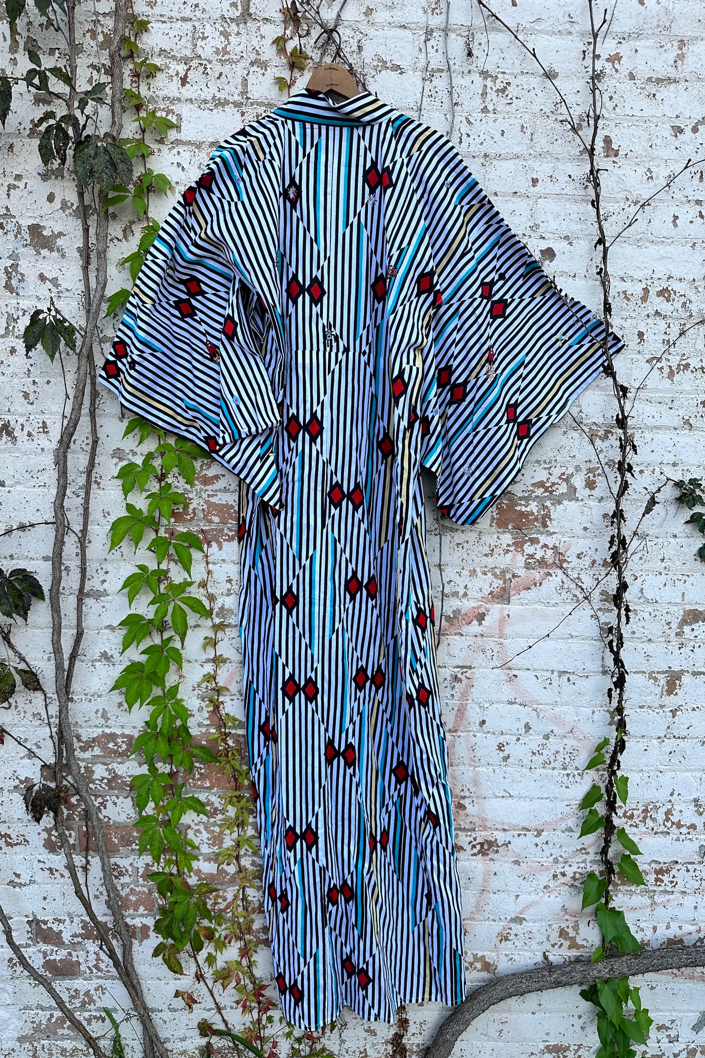 "Lost in Space" Kimono- 80's Geo
