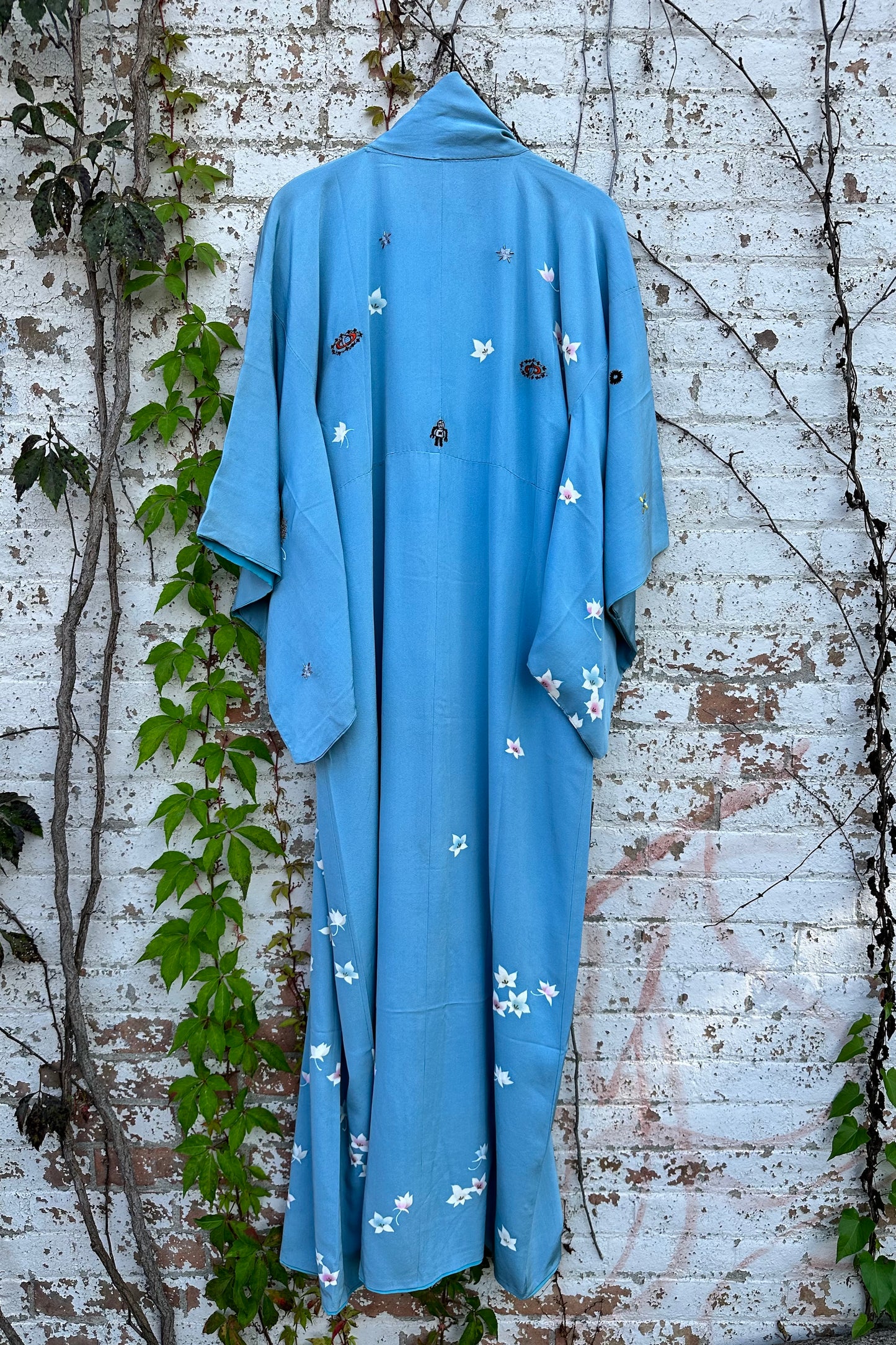 "Lost in Space" Kimono- Falling Flowers