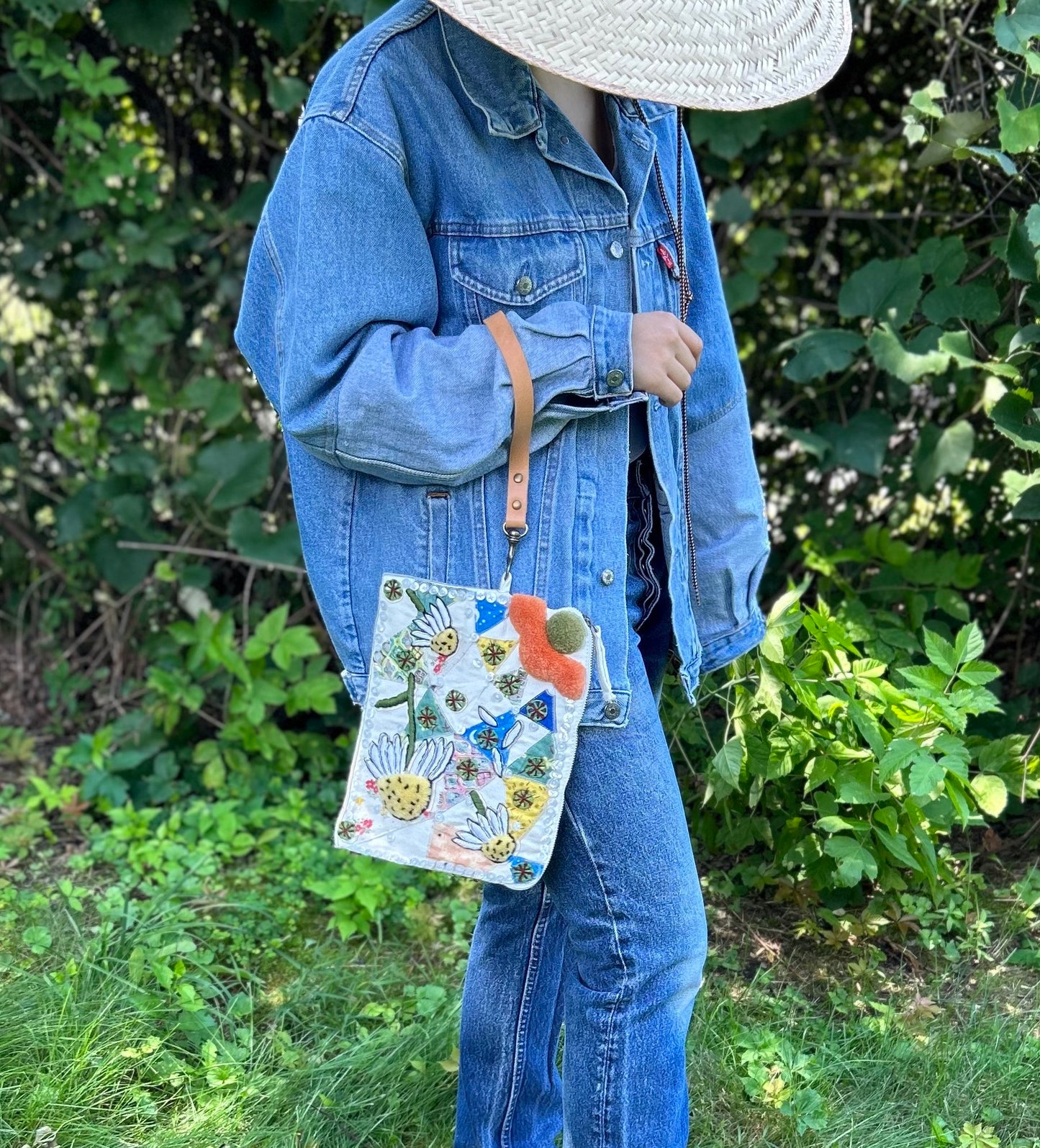 "Tufted Daisy" Pouch