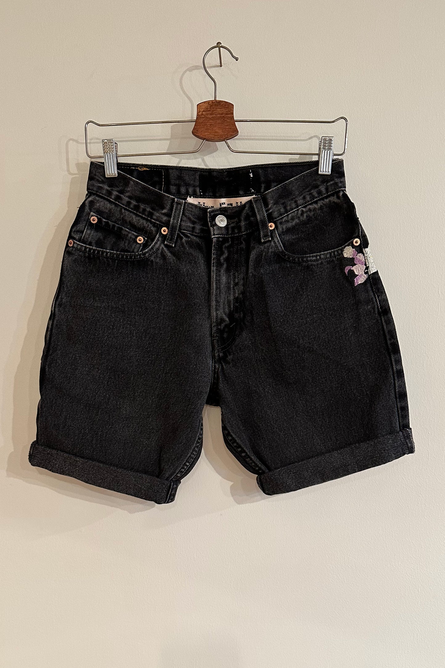 "Iris" Levis Cut Off Short - Denim/Multi