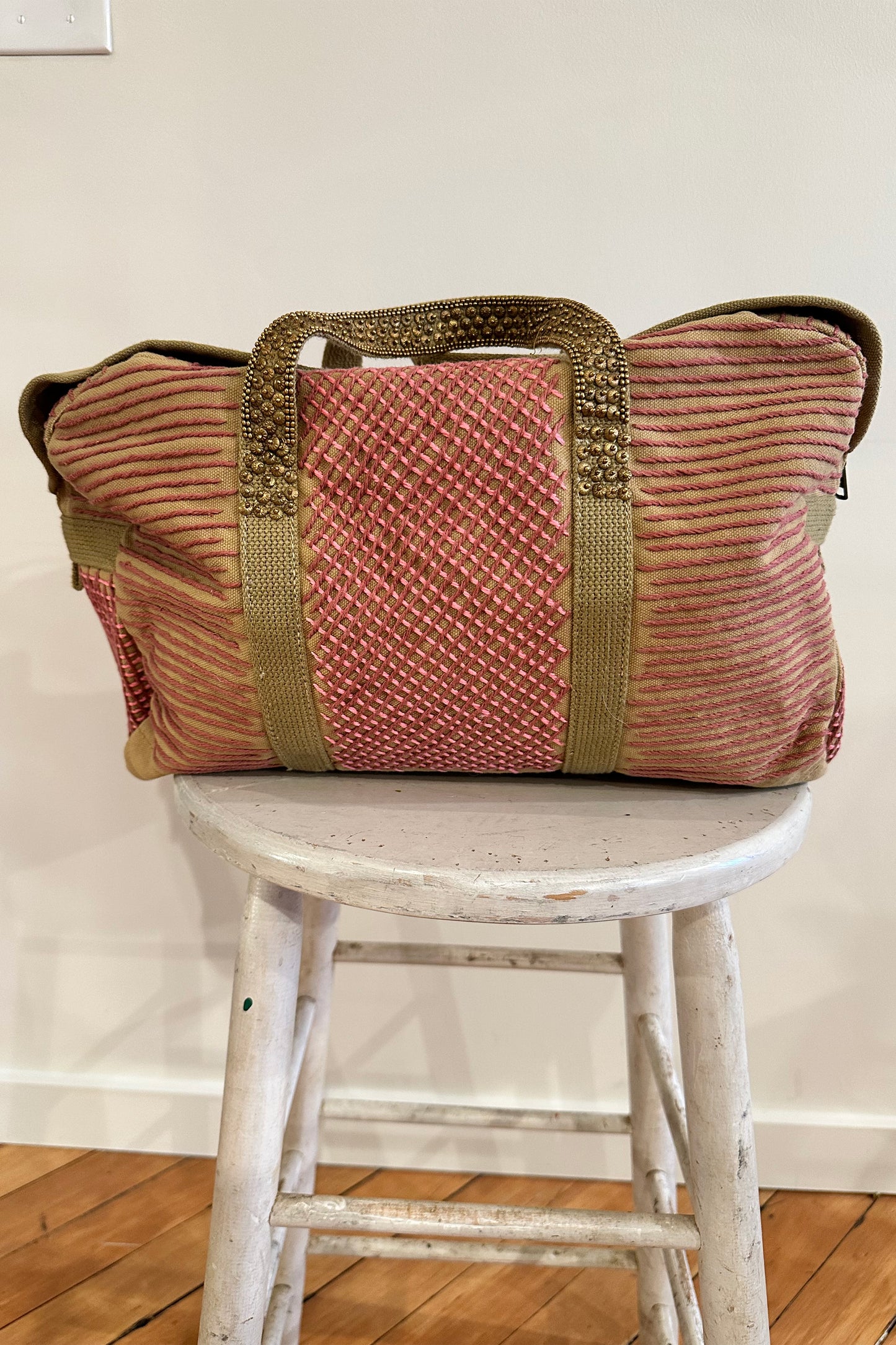 “Rope Flora” Small Bag - Tan/Pink