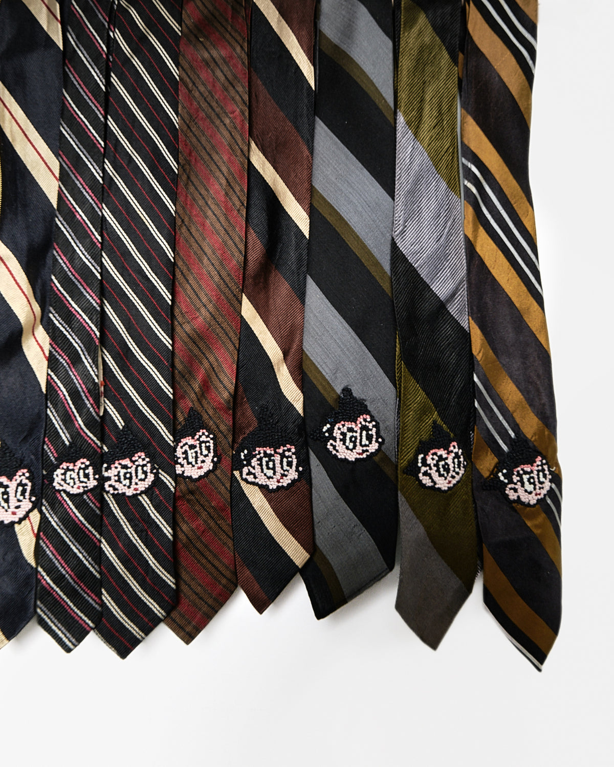 Tie In French