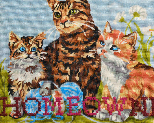 "hoMEOWner" 3 Cats and a Ball of Yarn