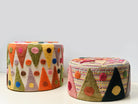 Pouff with tufted embellishment, group view