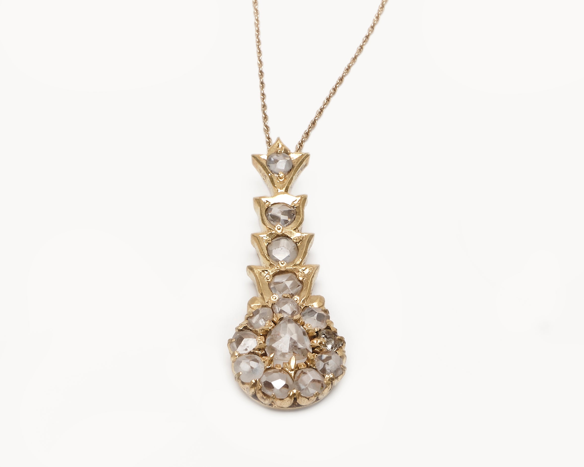 Vintage diamond pendant necklace, close up view