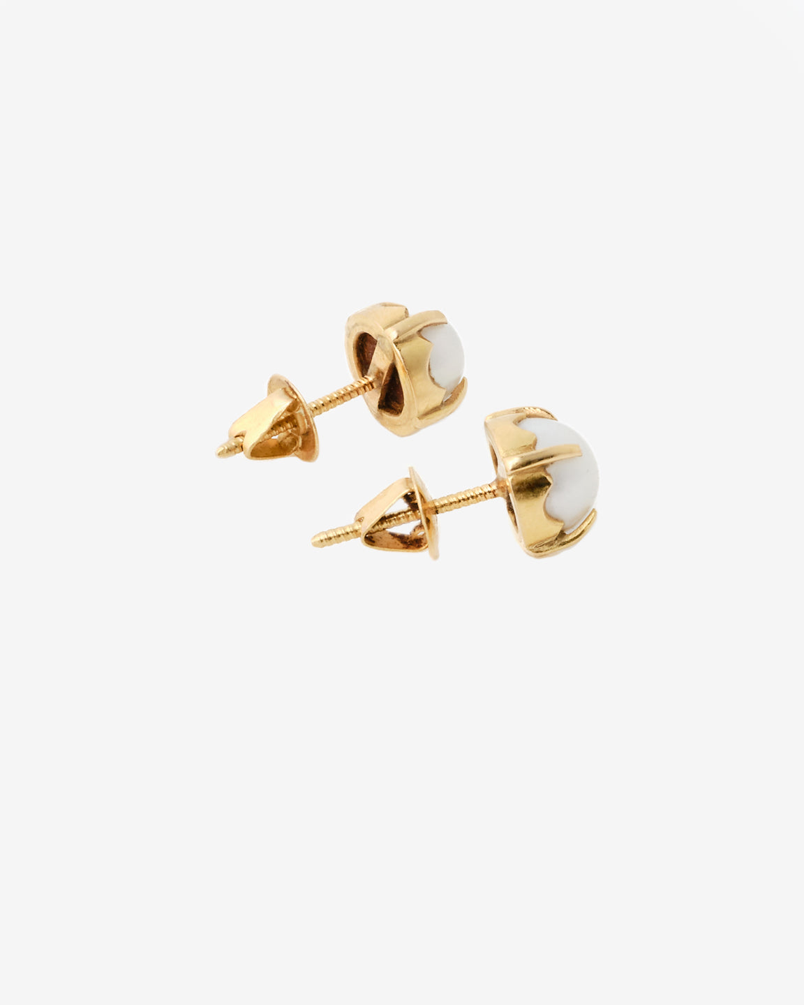 18k gold vintage pearl stud earrings, back view 