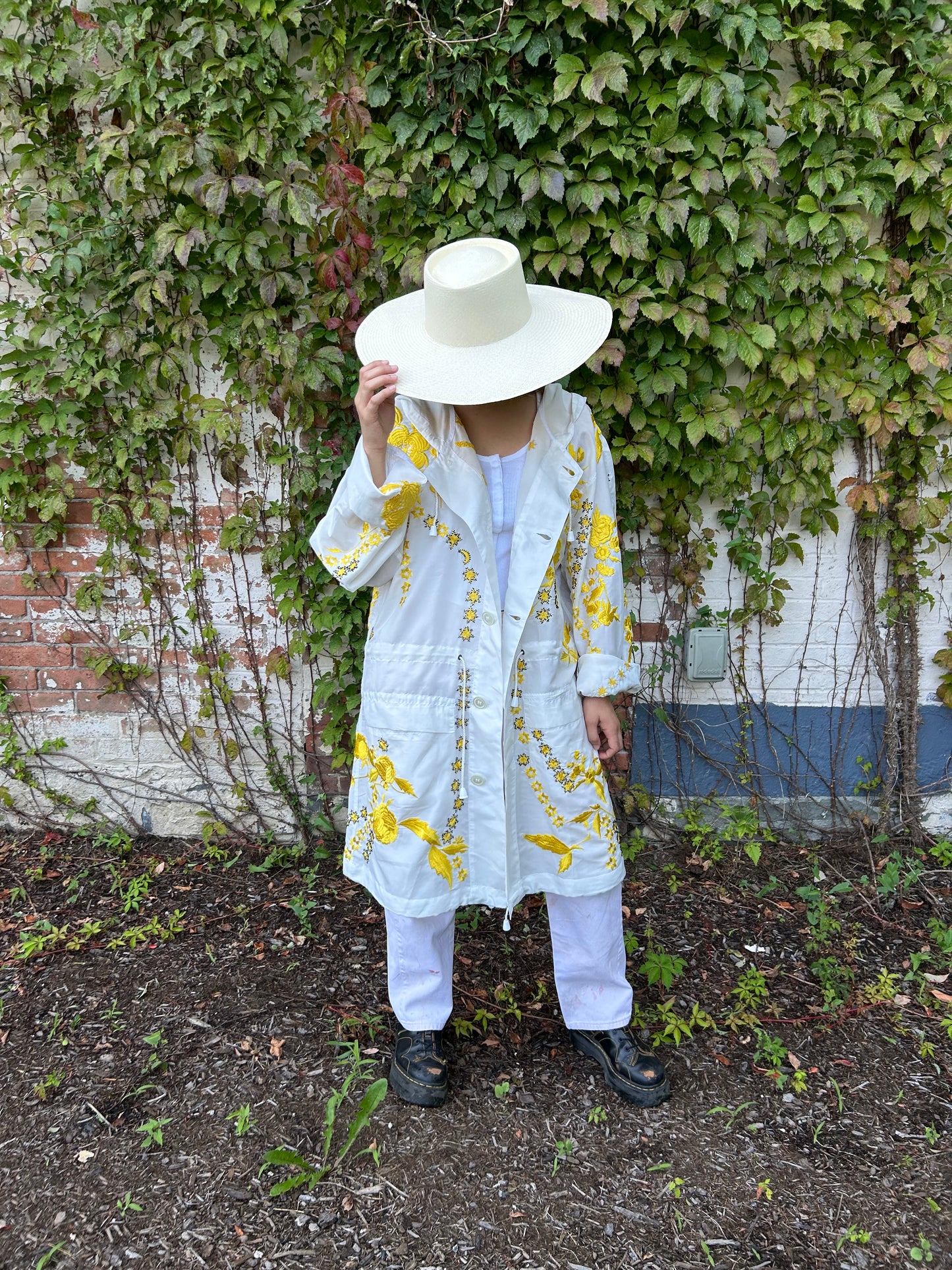 "Giant Peonies" Parka - White/Yellow